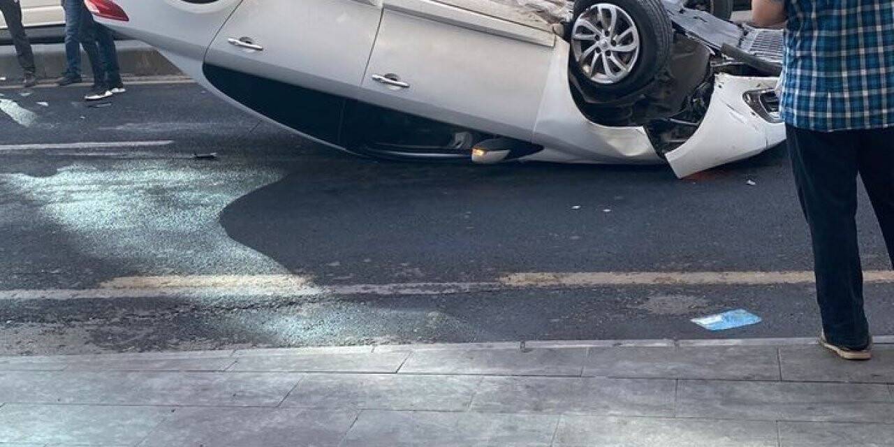 Alkollü sürücü direksiyon hakimiyetini kaybetti, takla atarak metrelerce sürüklendi