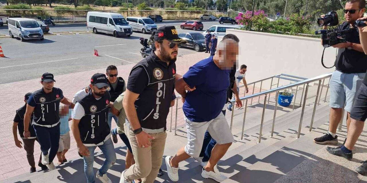 4 saatlik kovalamacaya ilginç savunma: “Gaz kolu takılı kaldı”