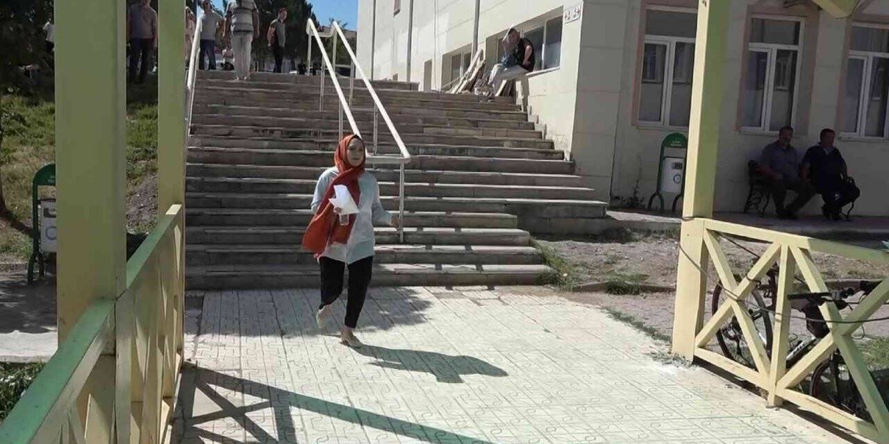 Hayalleri için dakikalarla yarıştılar