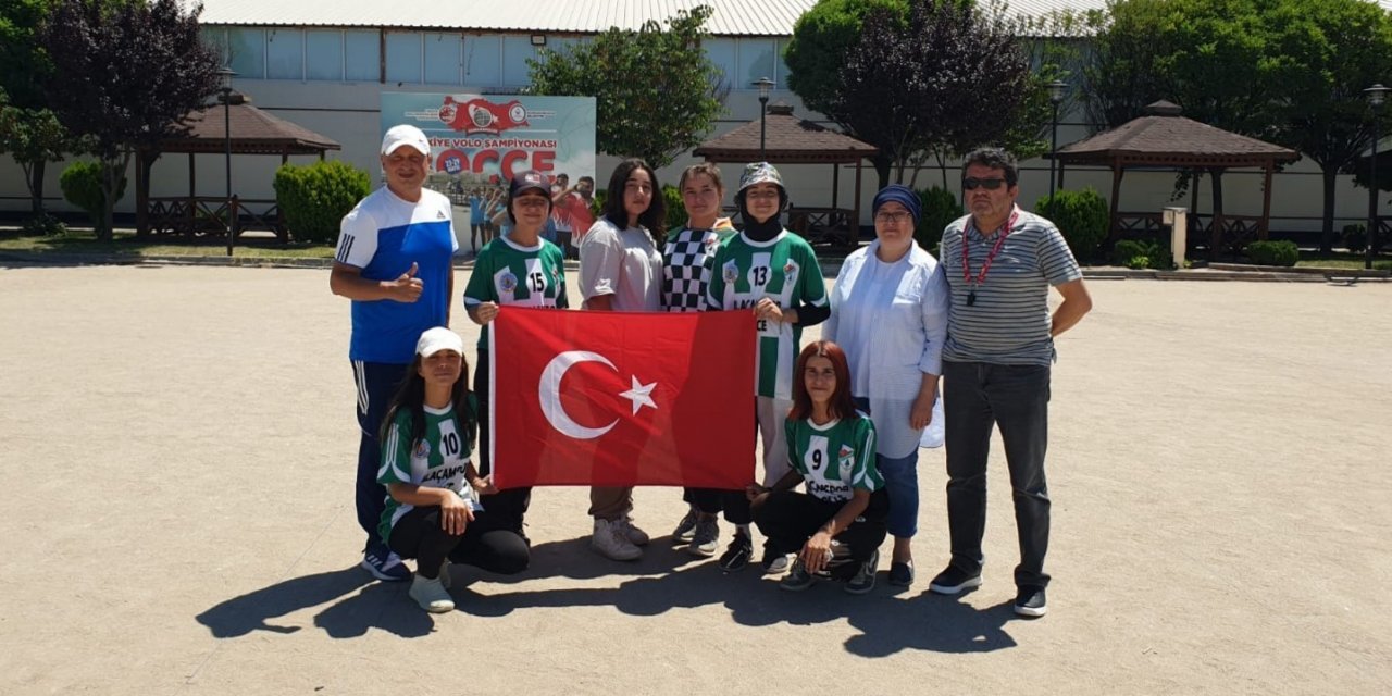 Alaçamspor bocce takımı Türkiye’yi temsil edecek