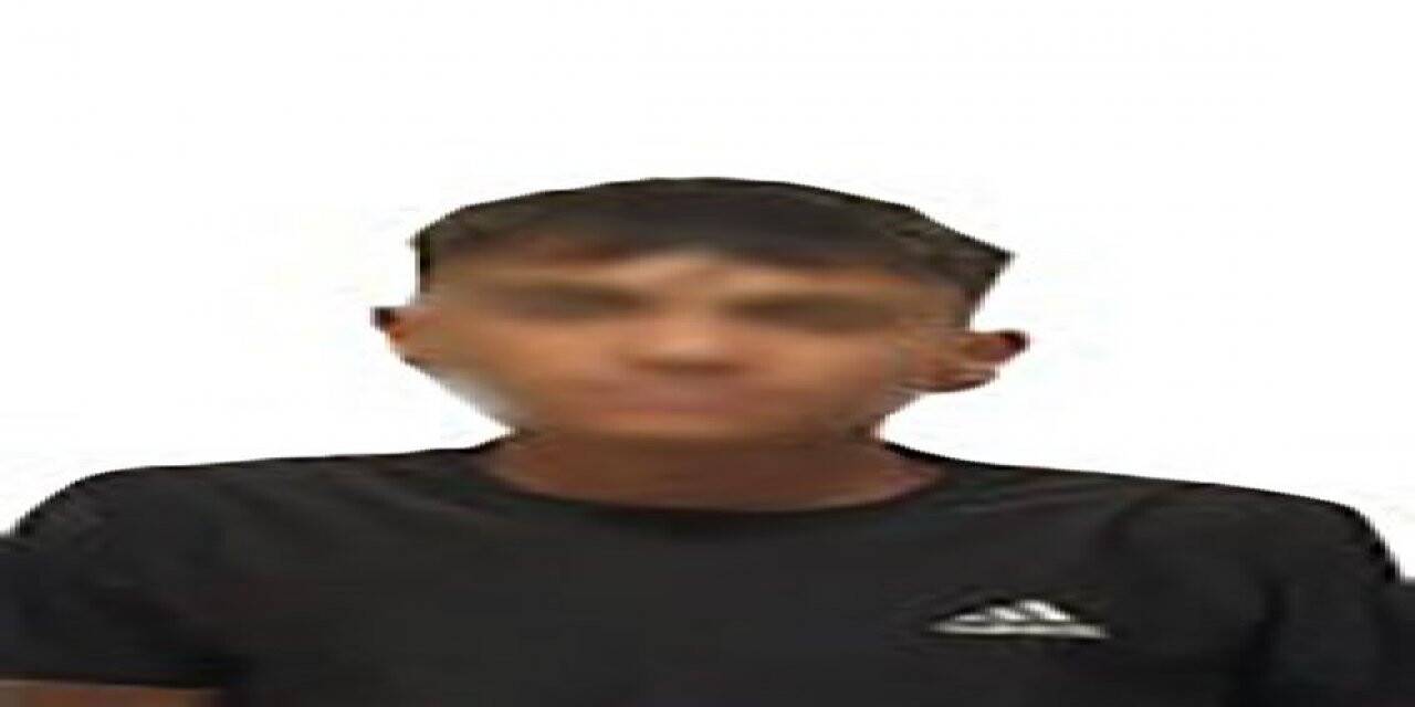 Bağcılar’da 25 bin liralık telefon çalan çocuk kamerada