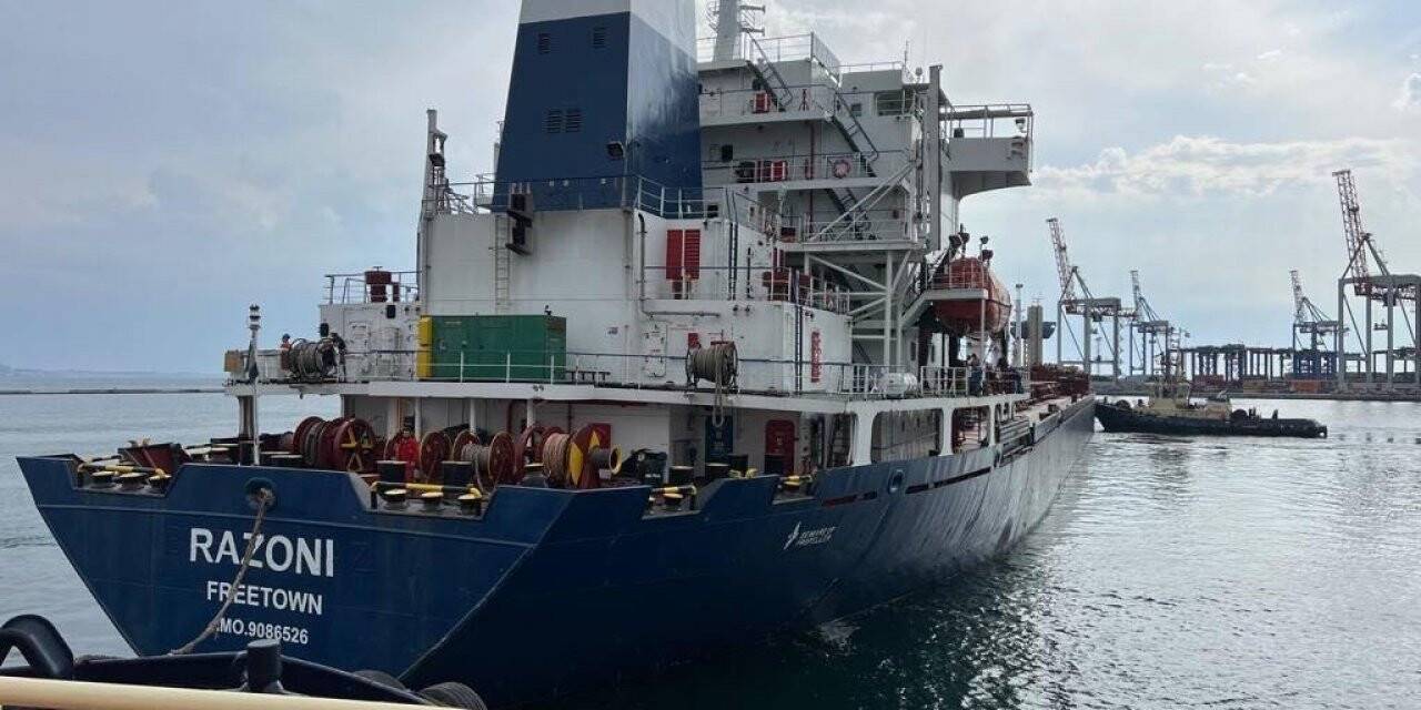 MSB: "RAZONİ isimli gemi Lübnan’ın Tripoli Limanı’na gitmek üzere Odesa’dan hareket etmiştir. Geminin 2 Ağustos’ta İstanbul’da olması beklenmektedir. Gemi İstanbul’da yapılacak denetimi müteakip varış limanına intikalin