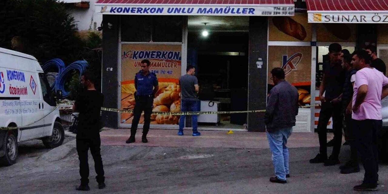 ’Ekmek yok’ diyen fırın çalışanını bıçaklayarak öldürdü