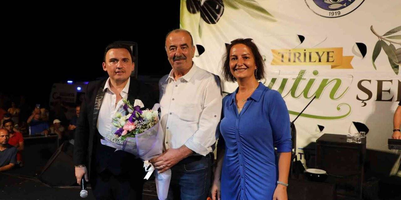 Tirilye Zeytin Şenliği ile coştu