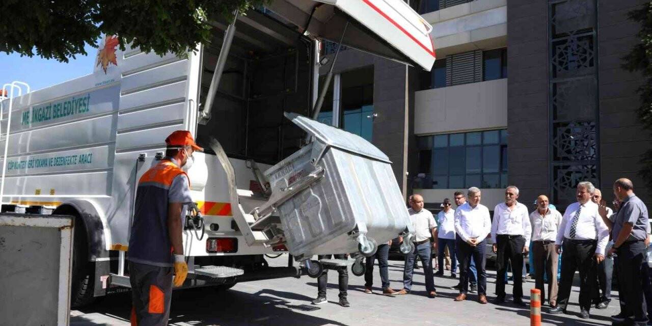 Melikgazi Belediyesi Temizlik Çalışmalarında Sınır Tanımıyor