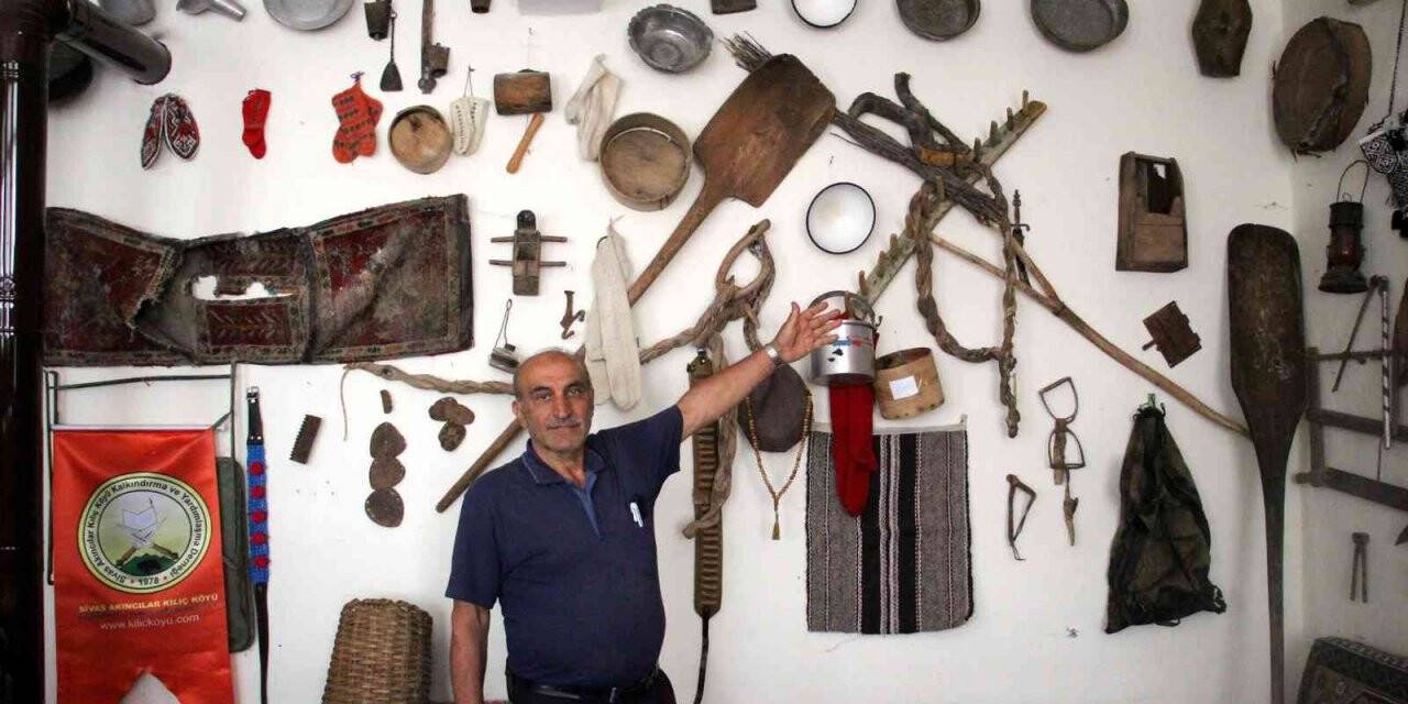 Bu okula girenler zaman yolculuğuna çıkıyor