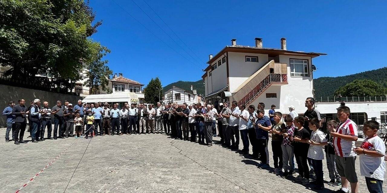 Sel mağduru Küre ilçesine yeni iş makineleri kazandırıldı