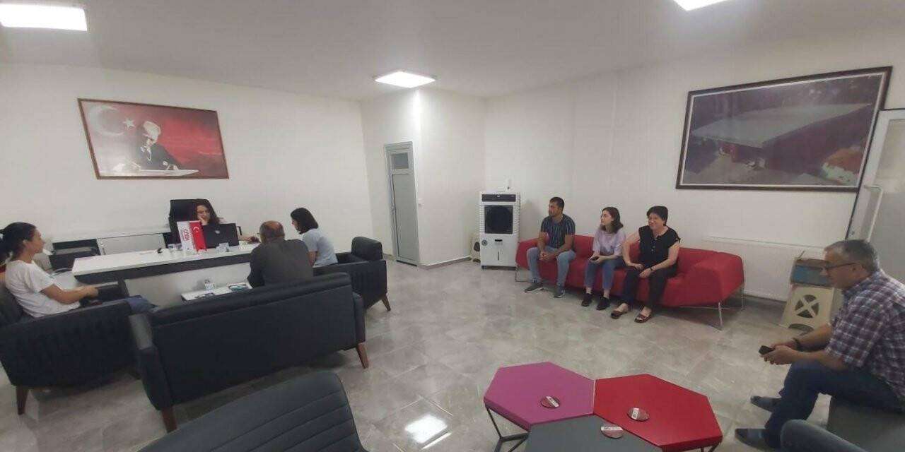 Honaz’da üniversite adaylarına tercih desteği