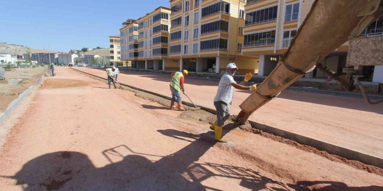 Bayburt Belediyesinin çevre çalışmaları hızla devam ediyor