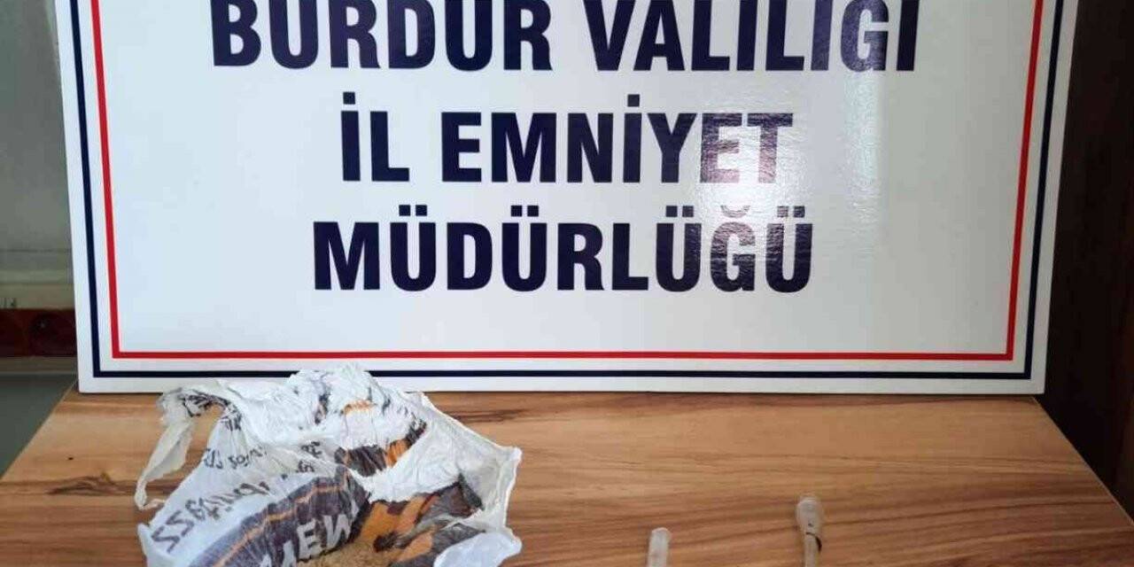 Burdur’da uyuşturucu operasyonları: 14 şahıs hakkında işlem yapıldı