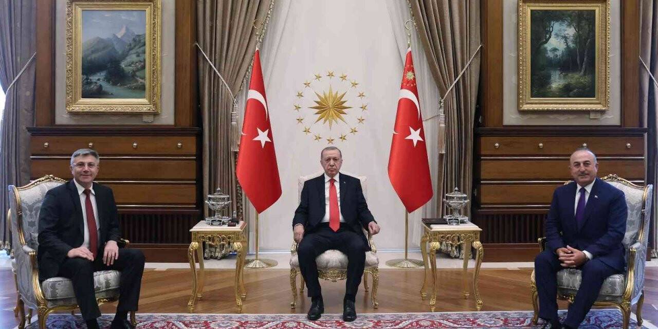 Cumhurbaşkanı Erdoğan, Bulgaristan Hak ve Özgürlükler Hareketi Partisi Genel Başkanı Karadayı’yı kabul etti