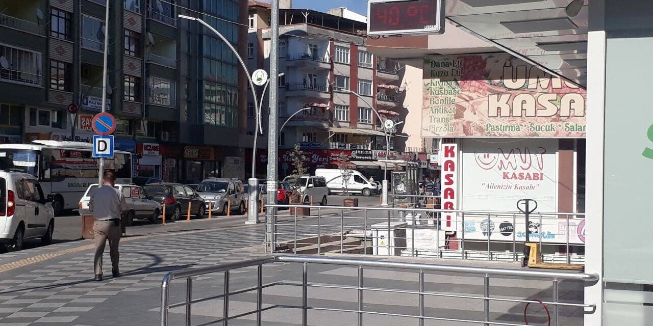 Sungurlu’da termometreler 40 dereceyi gösterdi