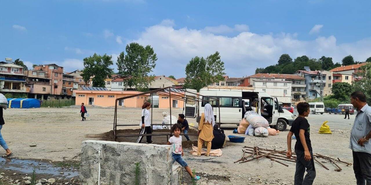 Fındık işçilerinin "gurbet" mesaisi