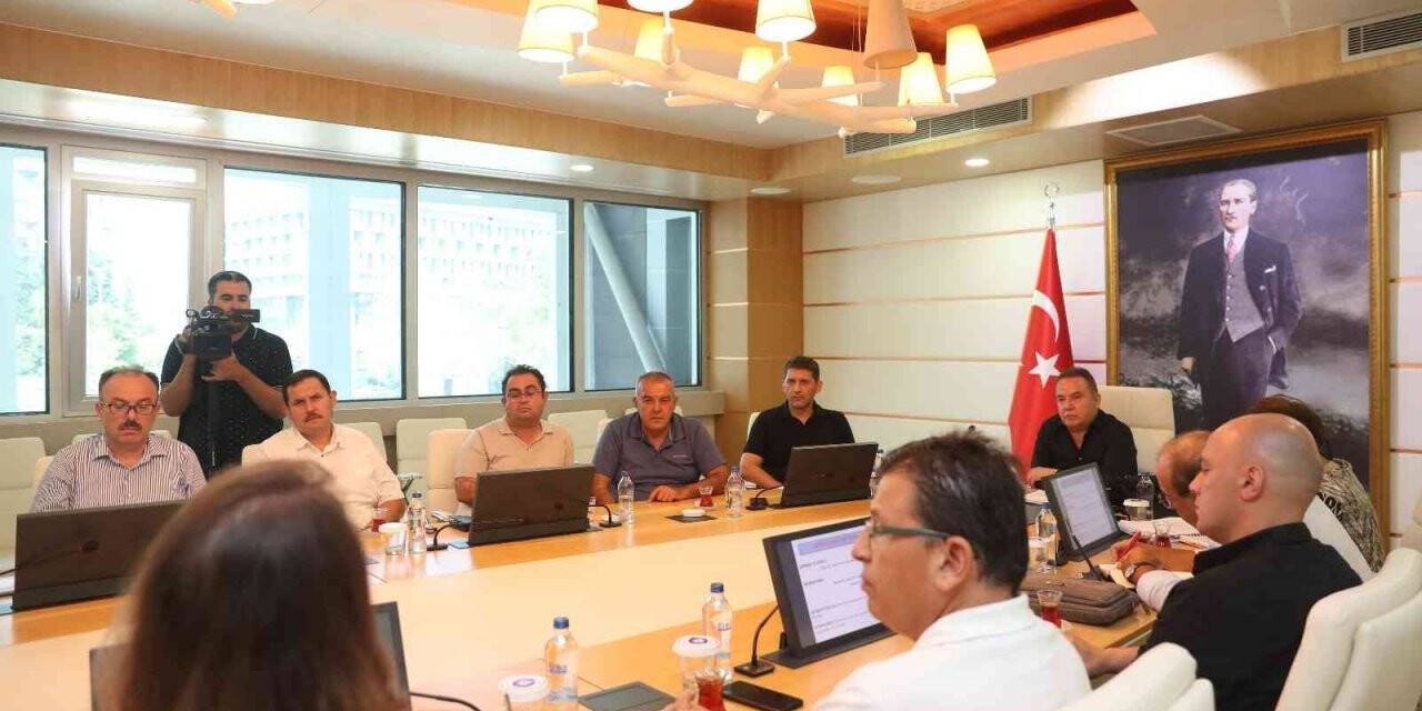 Başkan Böcek, Deprem Master Planı’nı anlattı