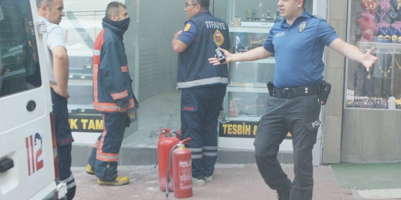 Tavşanlı’da işyerinde yangın