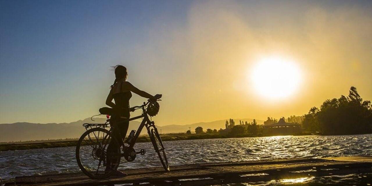 Kemaliye 40 dereceyi gördü