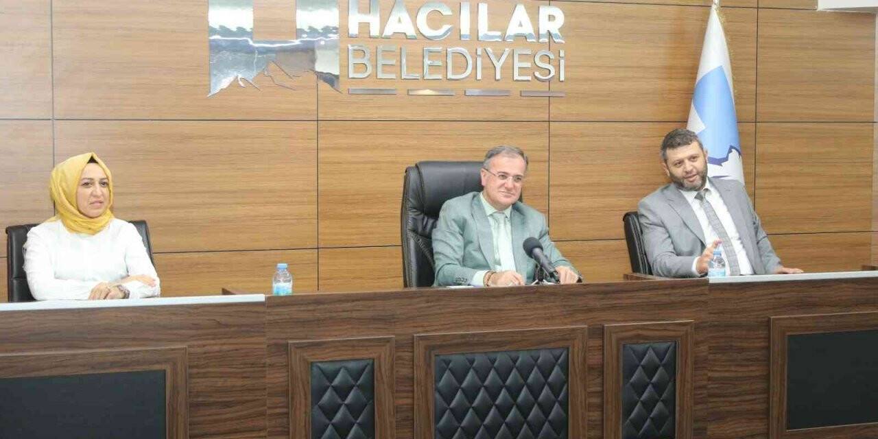 Hacılar Belediye Meclisi Ağustos ayı toplantısını yaptı