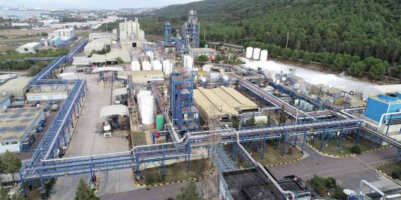 Aksa Akrilik ve Akkim, ’Türkiye’nin En Büyük 500 Özel Şirketi’ araştırmasında yer aldı