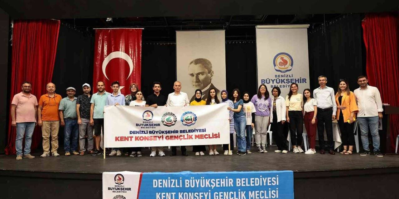 Büyükşehirden gençlere YKS tercih danışmanlığı