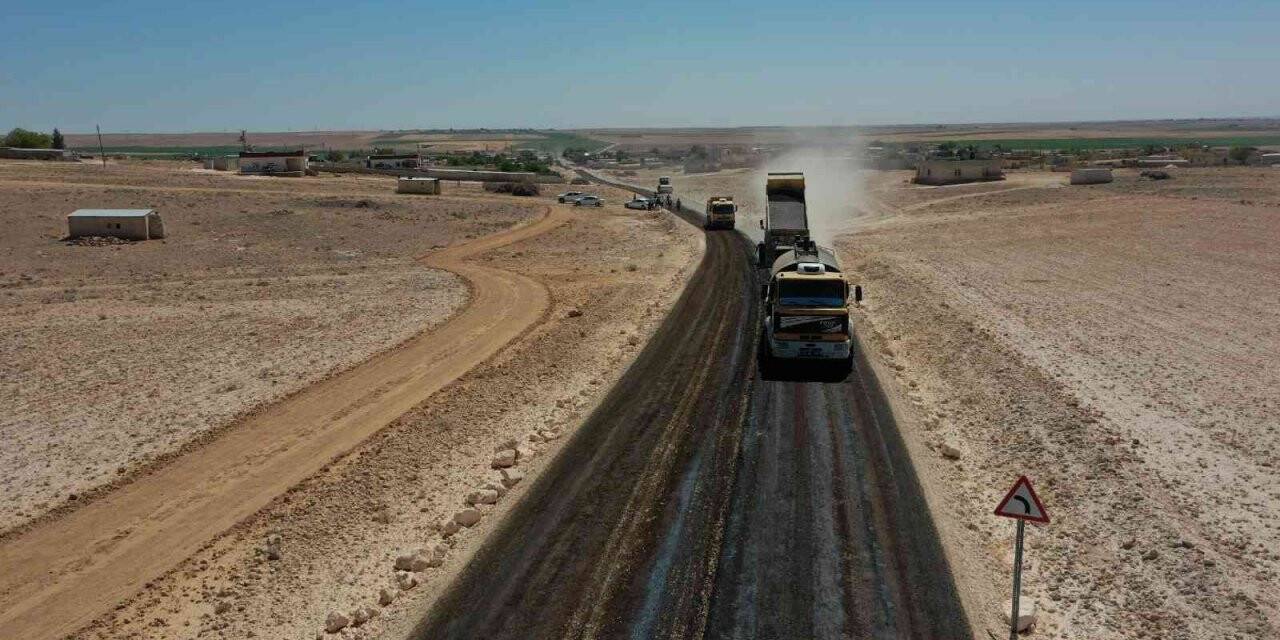 Büyükşehir’den Harran kırsalında sathi asfalt çalışması