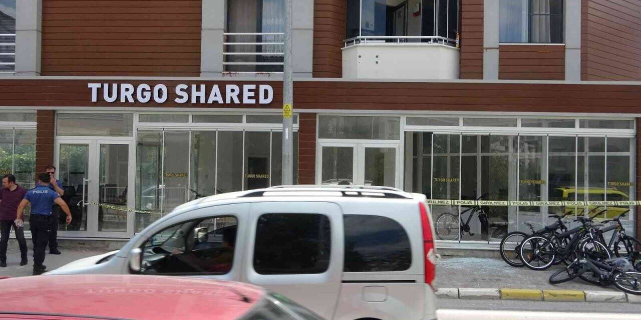 25 bin kişiyi dolandırıp özür mesajı attılar