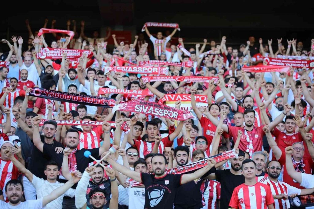 Sivasspor - Gaziantep FK maçının biletleri satışa çıktı