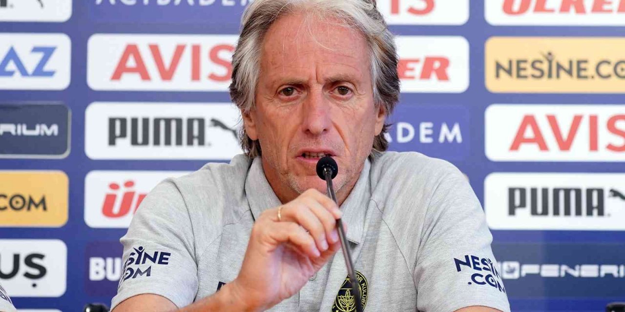 Jorge Jesus: “İki takım da şampiyonluğa oynayacağını gösterdi”