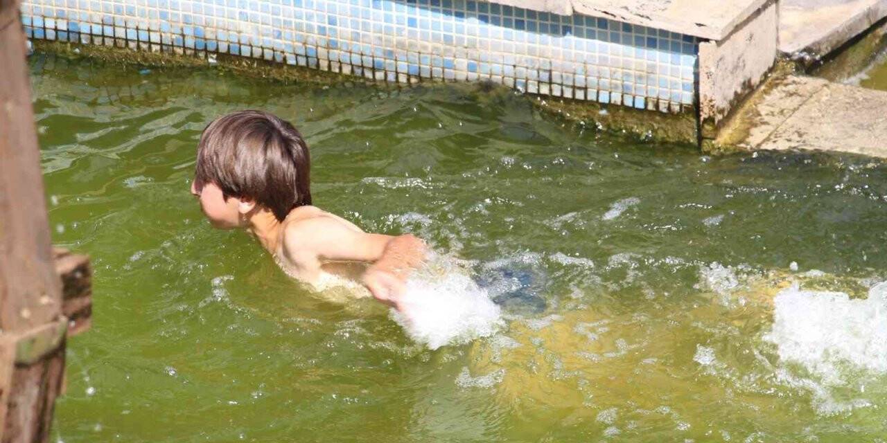 Denize kıyısı olmayan Sivas’ta yüzmek yasaklandı