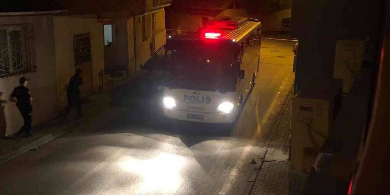 Ev sahibi ile kavga eden kiracı müdahale eden polisi vurup intihar etti