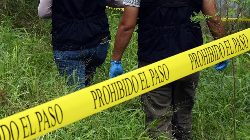 Meksika'da otoyolda 6 ceset bulundu
