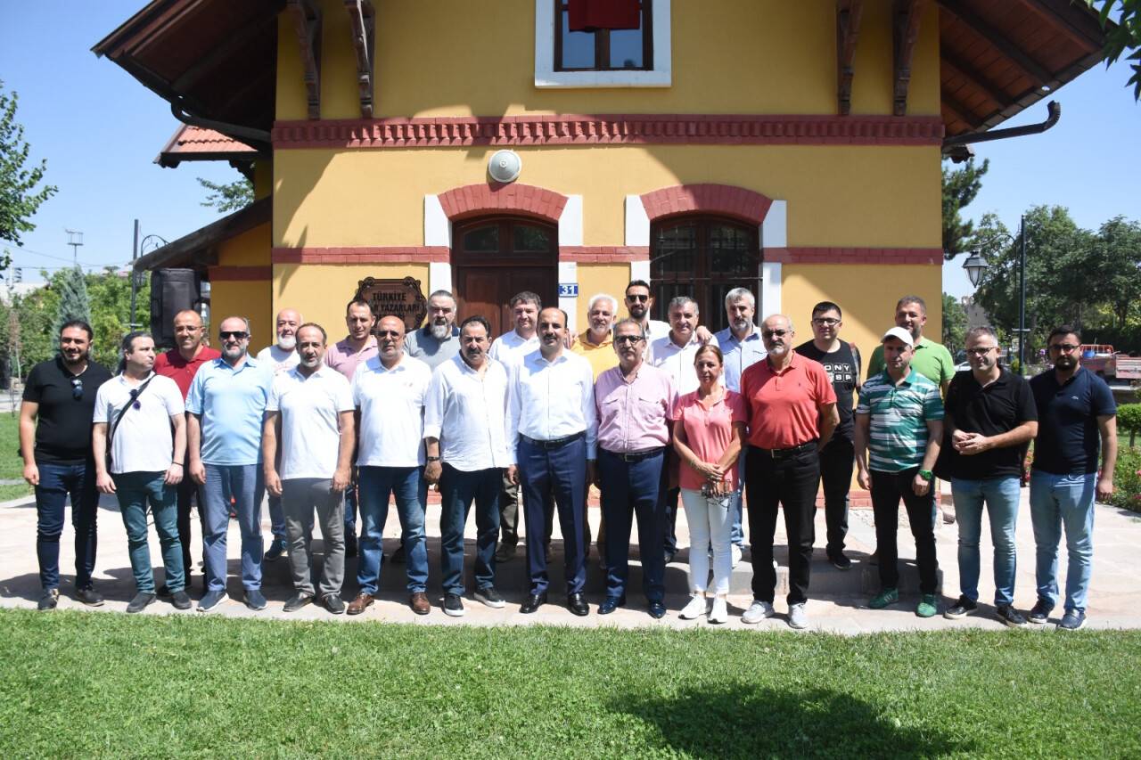 Başkan Altay İslami Dayanışma oyunları öncesi spor basınıyla buluştu