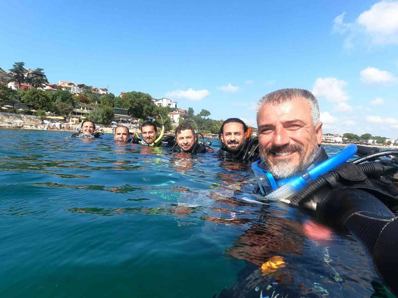 Geleceğin dalgıçlarının nefes kesen eğitimi