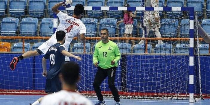 İran, Azerbaycan’ı 42-20 yendi