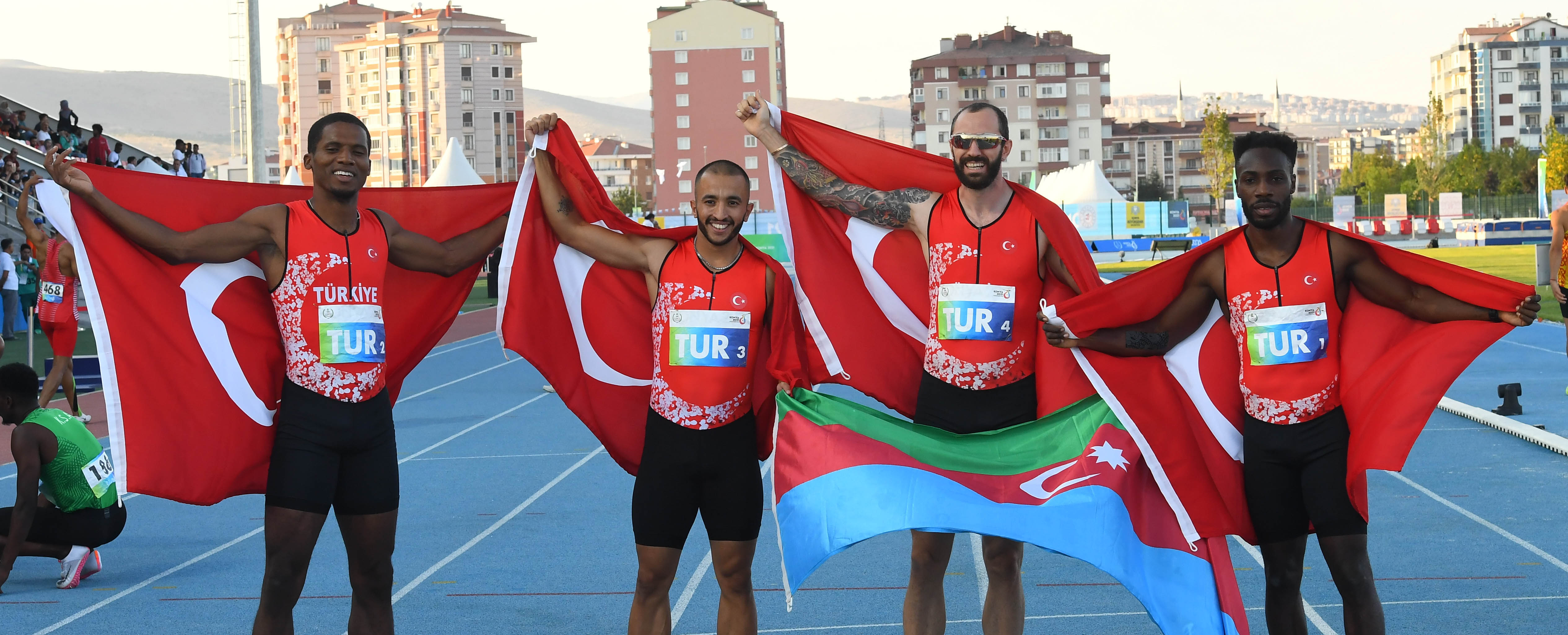Konya 2021'de 4x100m bayrak yarışında altın madalya Türkiye'nin