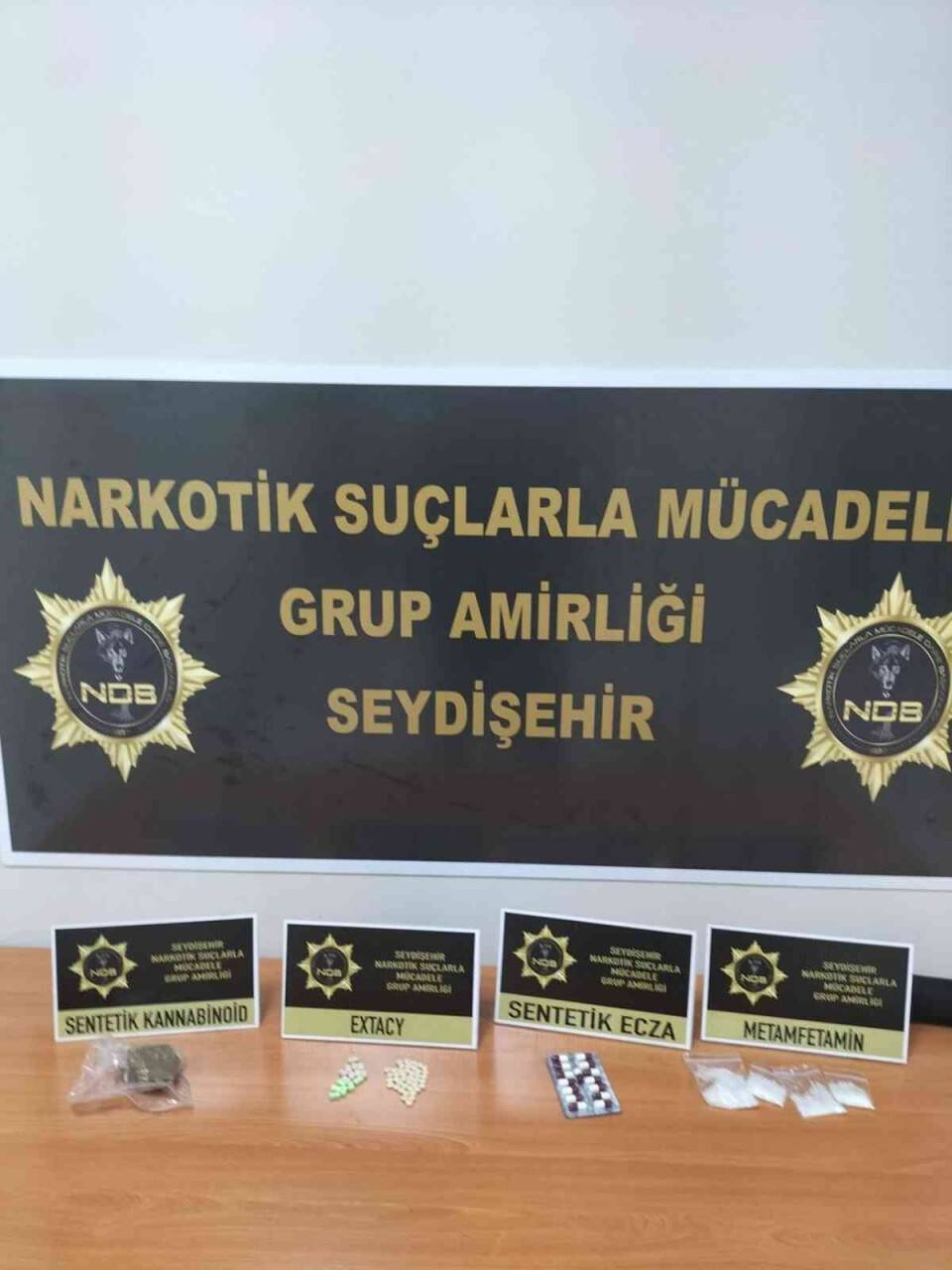 Konya’da durdurulan araçta uyuşturucu ele geçirildi