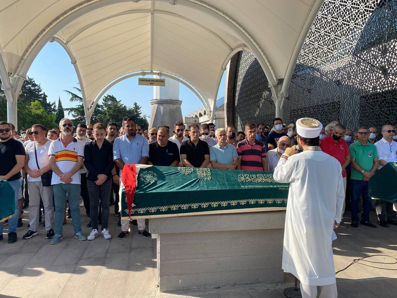 Kadıköy’de öldürülen Mihriban Arduç toprağa verildi