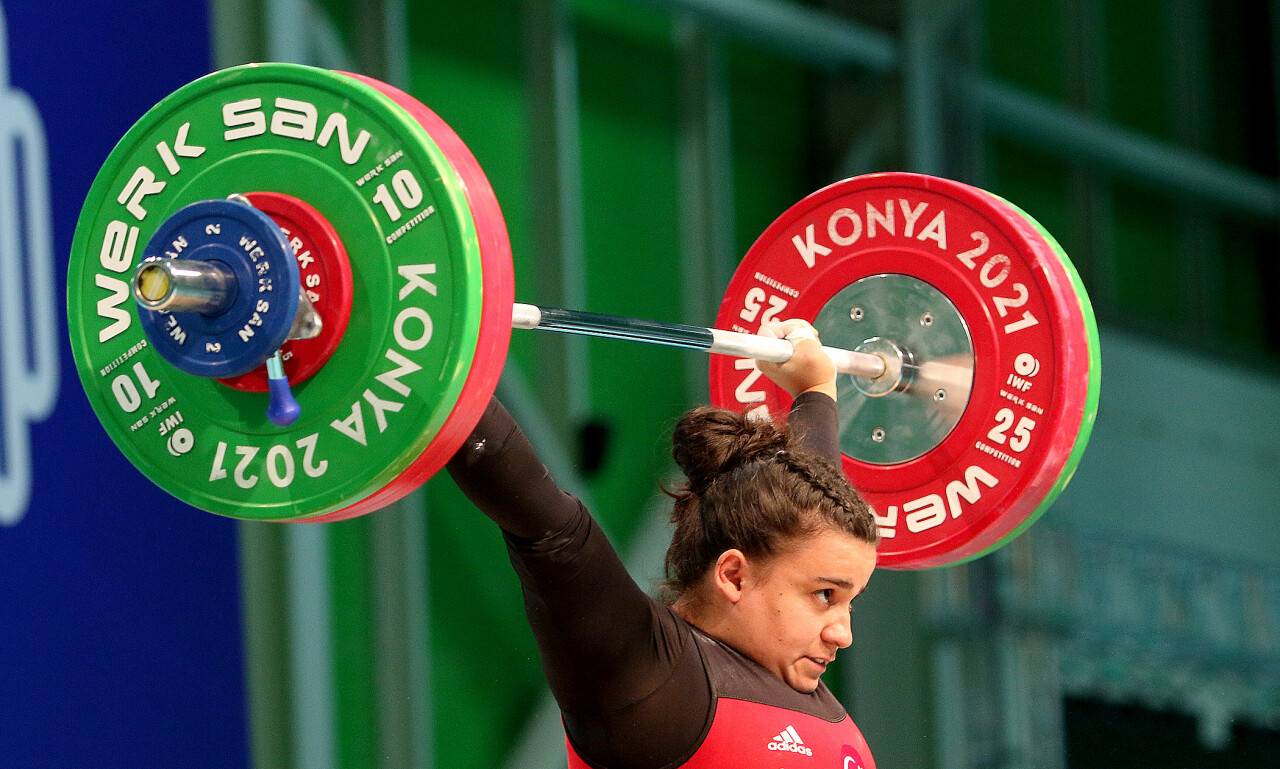 Dilara Narin'den 2 altın, 1 gümüş