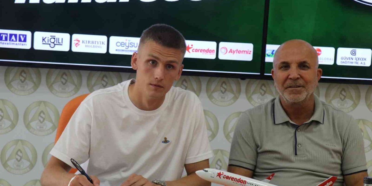 Alanyaspor, Arsenal’dan Runarsson’u kiraladı