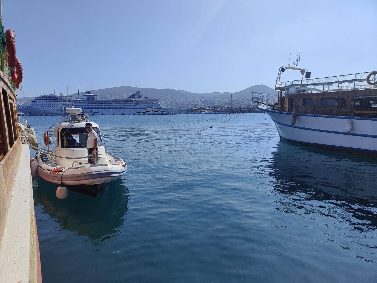 Teknenin pervanesi ayağını kopardı