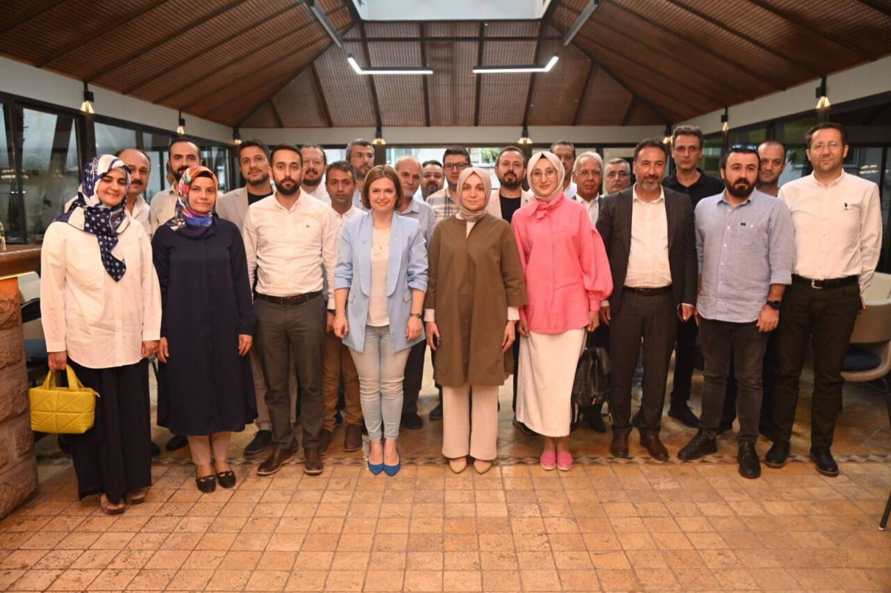 Milletvekili Usta TMMOB Konya İKK üyeleri ile bir araya geldi