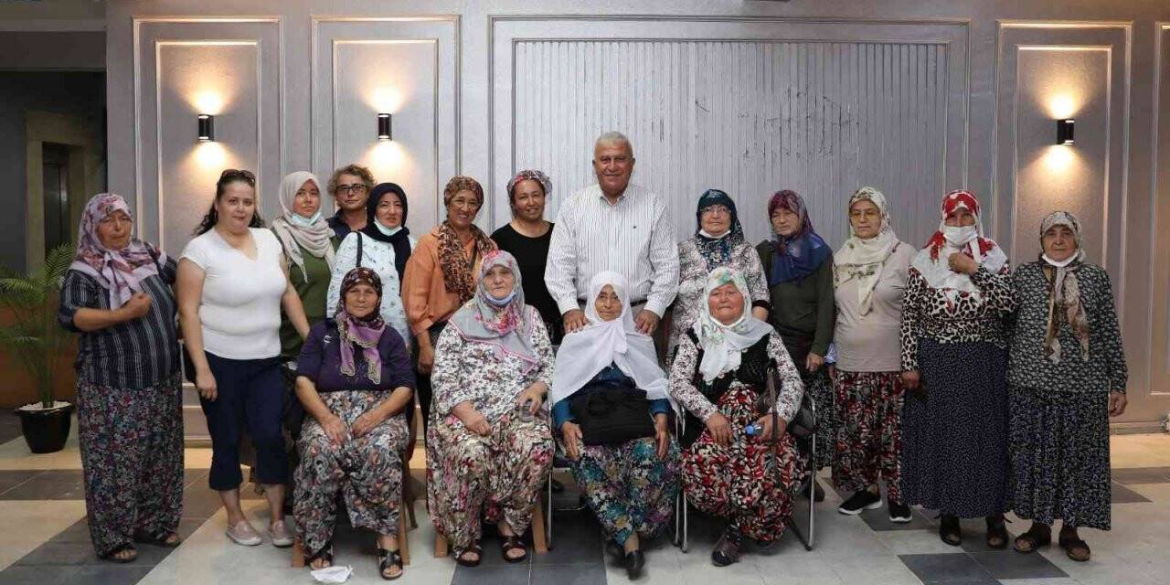 Başkan Atay, JES mücadelesini kazanan kadınları ağırladı