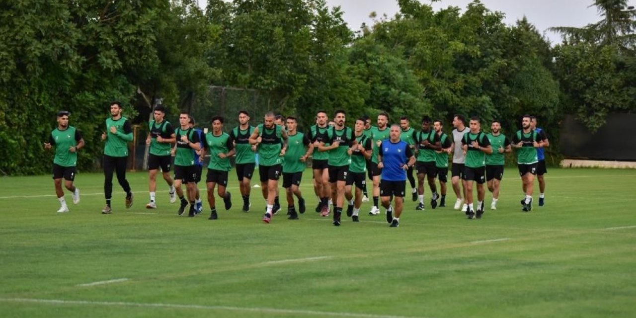 Denizlispor taraftarıyla buluşacağı maçta galibiyet hedefliyor