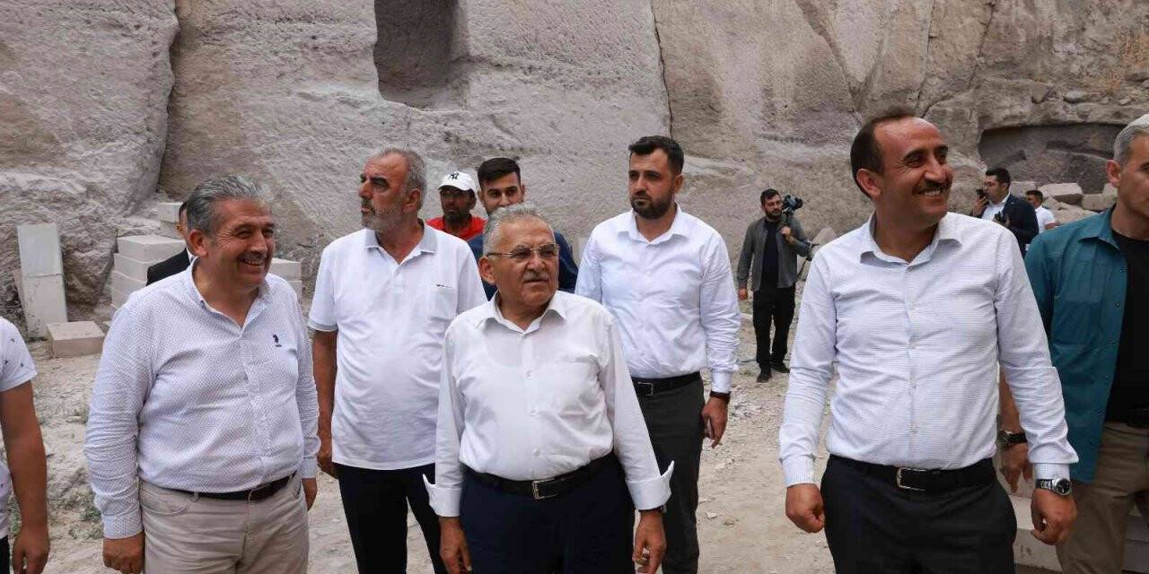 Başkan Büyükkılıç, Tarihi Agios Dimitrios Kilisesi’nin restorasyon çalışmalarını inceledi