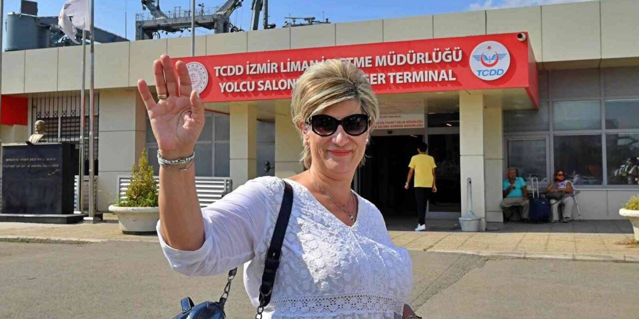 Midillili turistler, hafta sonu için İzmir’i seçti