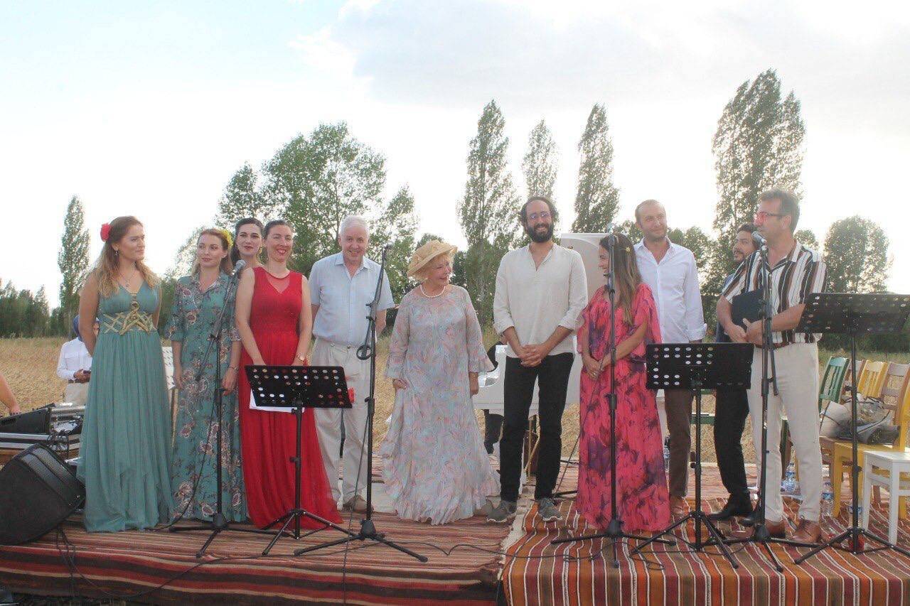 Harman festivali renkli görüntülere sahne oldu