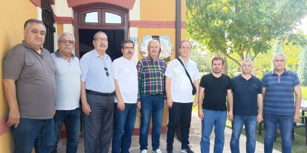 Yeni sezon öncesi istişare yaptılar