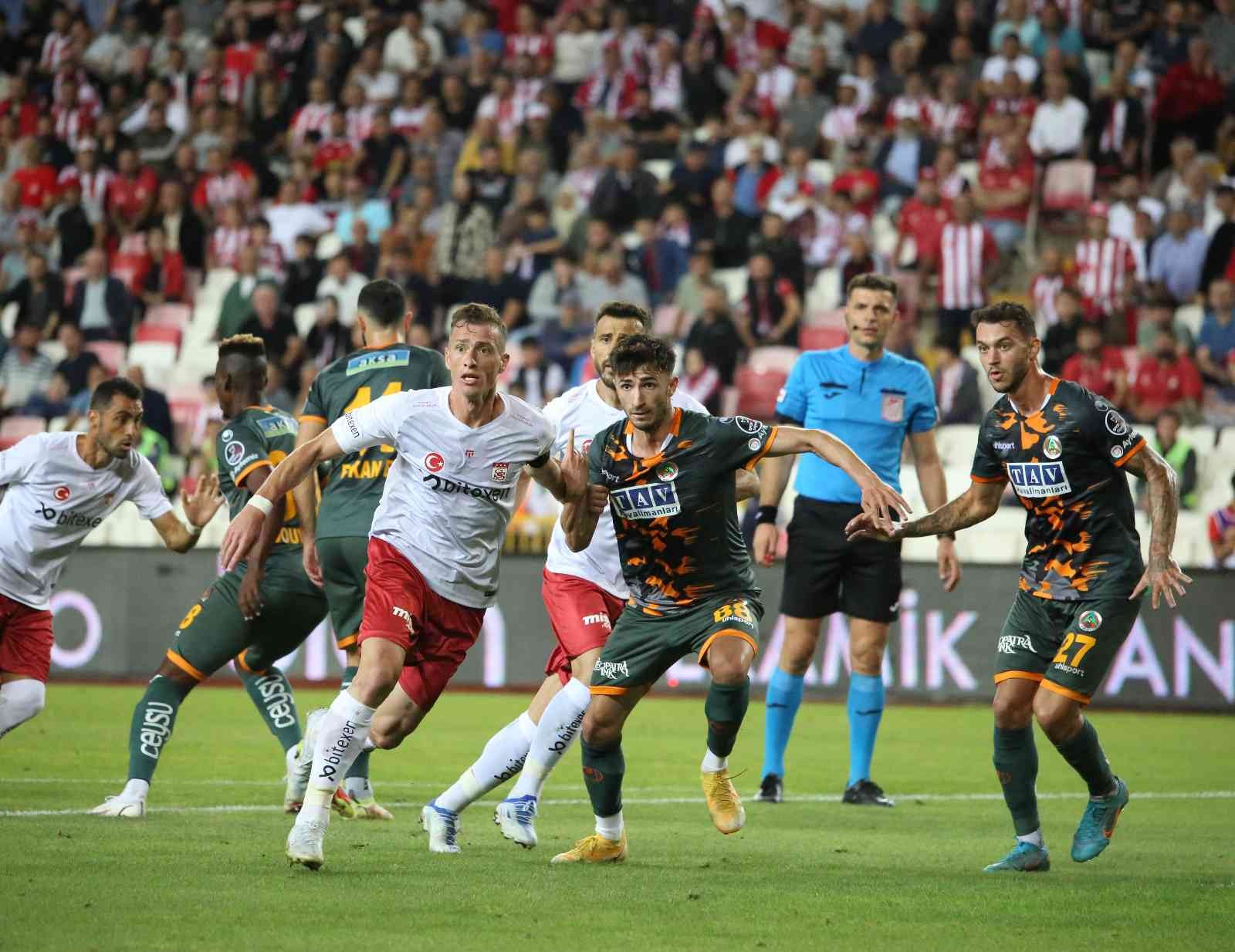 Spor Toto Süper Lig: D.G. Sivasspor: 1 - Alanyaspor: 1  (Maç sonucu)