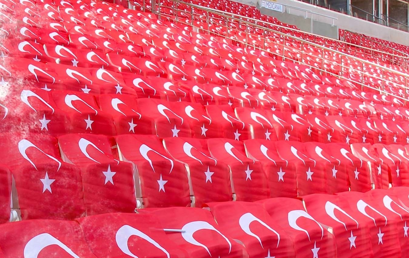 Sivasspor-Malmö maçında tüm taraftarlara Türk bayrağı dağıtılacak