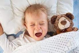 Uzmanından bebeklerde güvenli uykunun önemi