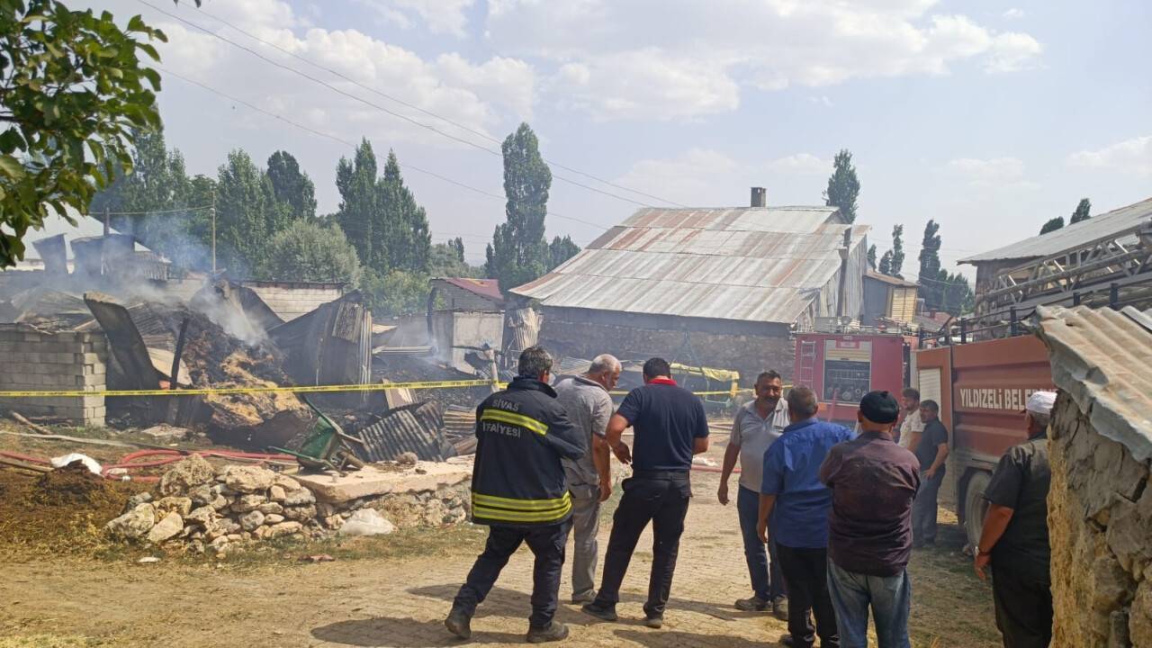 Yangını söndürmek isterken hayatını kaybetti